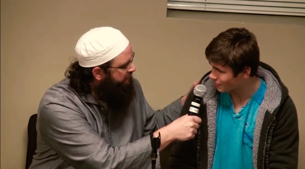 Alex, Class 9 Student Convert To Islam.