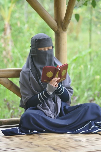 Netherland Hijab Ban Led to many attacks on MUSLIM Women